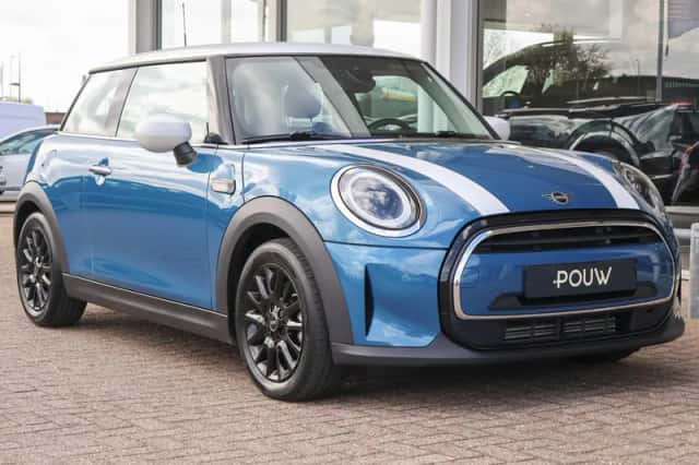 MINI Mini (2023) thumbnail 9