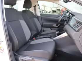Volkswagen Taigo (2022) thumbnail 4