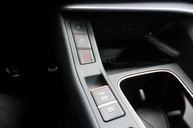 CUPRA Terramar (2025) thumbnail 41