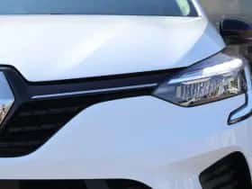 Renault Clio (2023) thumbnail 9