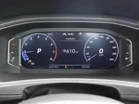 Volkswagen T-Roc (2021) thumbnail 21