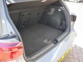Volkswagen Golf (2023) thumbnail 19