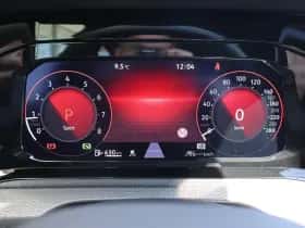 Volkswagen Golf (2023) thumbnail 21