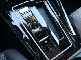 Volkswagen Golf (2023) thumbnail 30