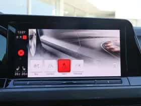 Volkswagen Golf (2023) thumbnail 33