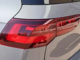Volkswagen Golf (2023) thumbnail 41