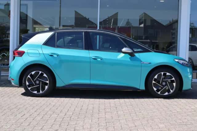Volkswagen ID.3 (2020) thumbnail 3