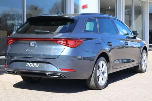 SEAT Leon Sportstourer (2026) thumbnail 2