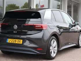 Volkswagen ID.3 (2020) thumbnail 2