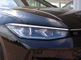 Volkswagen Passat (2025) thumbnail 9