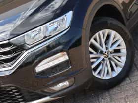 Volkswagen T-Roc (2021) thumbnail 15