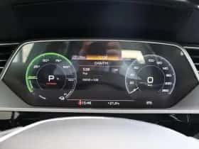 Audi e-tron (2020) thumbnail 24