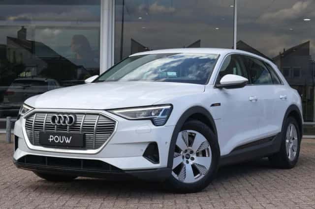 Audi e-tron (2020) thumbnail 39