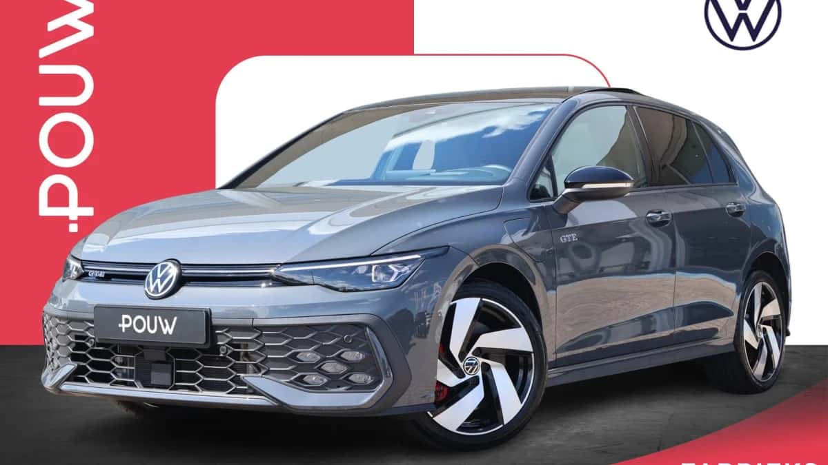 Volkswagen Golf (2025) — foto 1