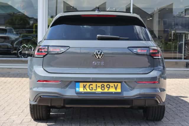 Volkswagen Golf (2025) thumbnail 12