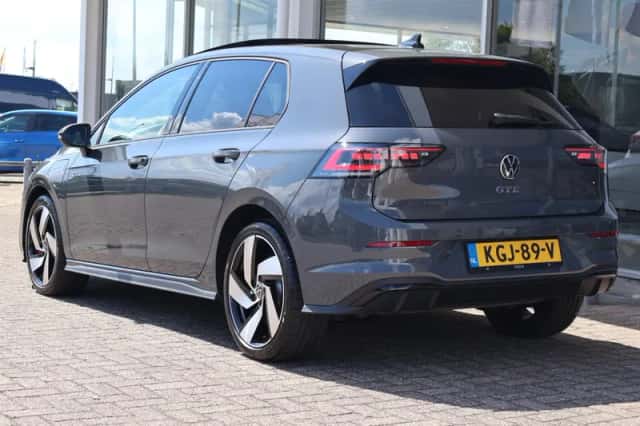 Volkswagen Golf (2025) thumbnail 14