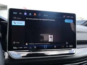 Volkswagen Golf (2025) thumbnail 33