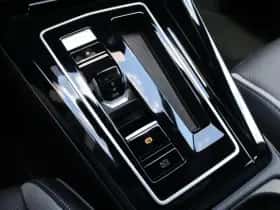 Volkswagen Golf (2025) thumbnail 36
