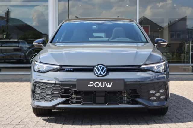 Volkswagen Golf (2025) thumbnail 8