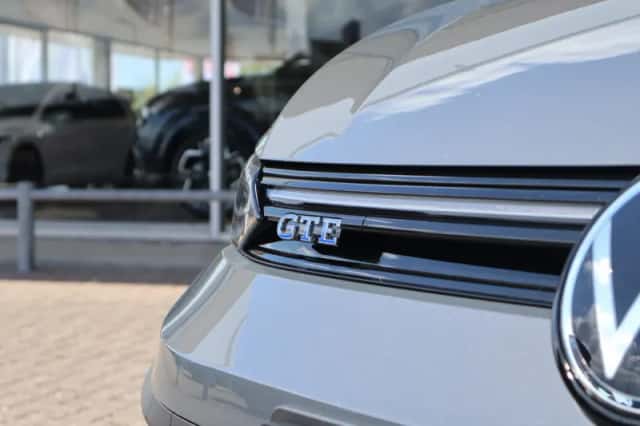 Volkswagen Golf (2025) thumbnail 9