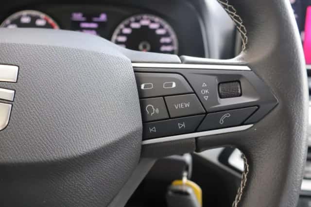 SEAT Ibiza (2022) thumbnail 23