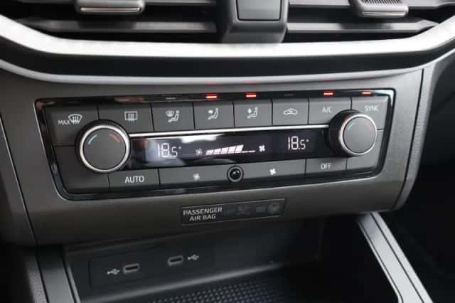 SEAT Ibiza (2022) thumbnail 28