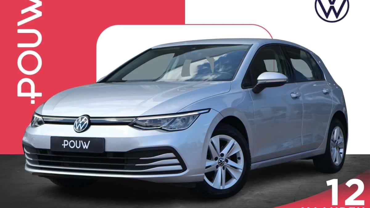 Volkswagen Golf (2023) — foto 1