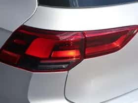 Volkswagen Golf (2023) thumbnail 12
