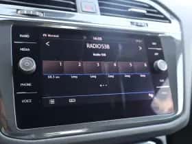 Volkswagen Tiguan (2019) thumbnail 32