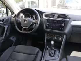Volkswagen Tiguan (2019) thumbnail 40