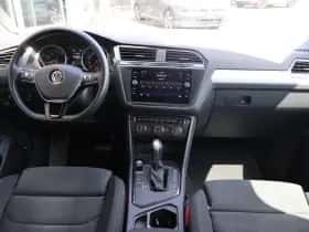 Volkswagen Tiguan (2019) thumbnail 5