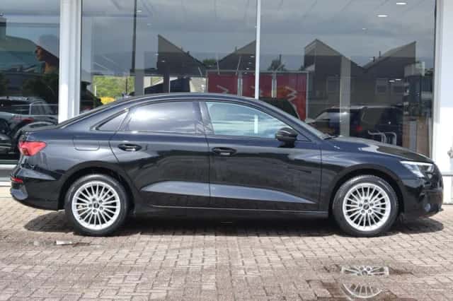 Audi A3 (2022) thumbnail 3
