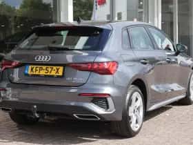Audi A3 (2023) thumbnail 2