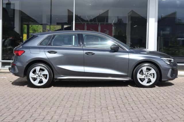 Audi A3 (2023) thumbnail 3