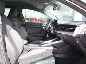 Audi A3 (2023) thumbnail 24