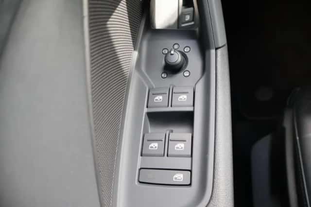 Audi A3 (2023) thumbnail 40