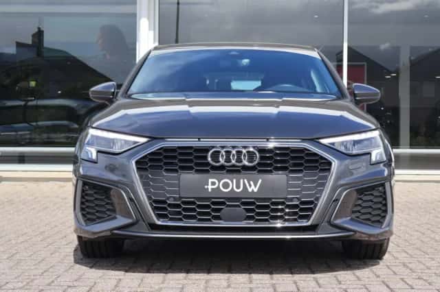 Audi A3 (2023) thumbnail 10