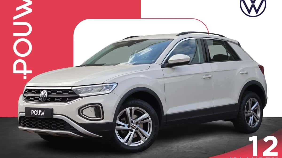 Volkswagen T-Roc (2024) — foto 1