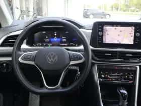 Volkswagen T-Roc (2024) thumbnail 18