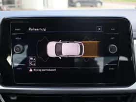Volkswagen T-Roc (2024) thumbnail 25