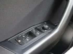 Volkswagen T-Roc (2024) thumbnail 29