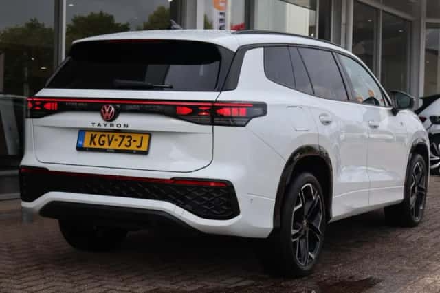 Volkswagen Tayron (2025) thumbnail 2