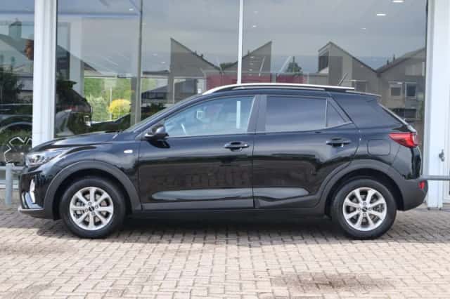 Kia Stonic (2023) thumbnail 13