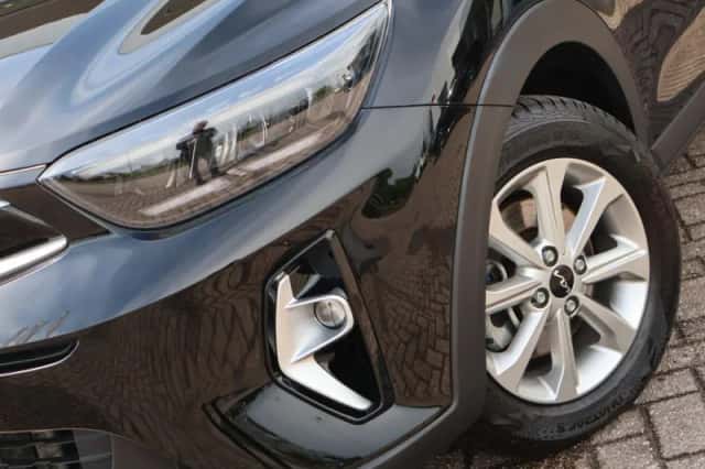 Kia Stonic (2023) thumbnail 14