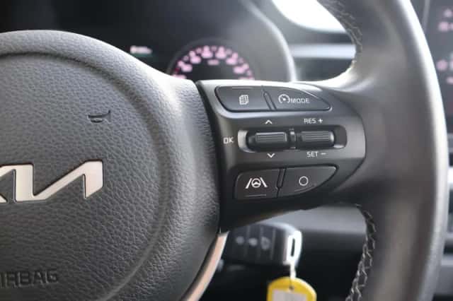 Kia Stonic (2023) thumbnail 23