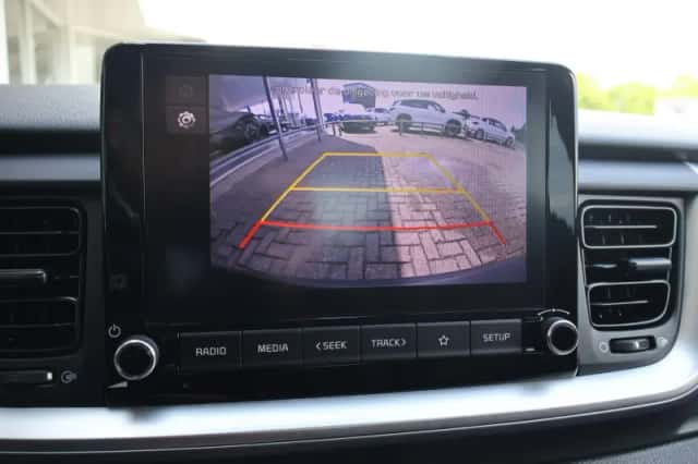 Kia Stonic (2023) thumbnail 24