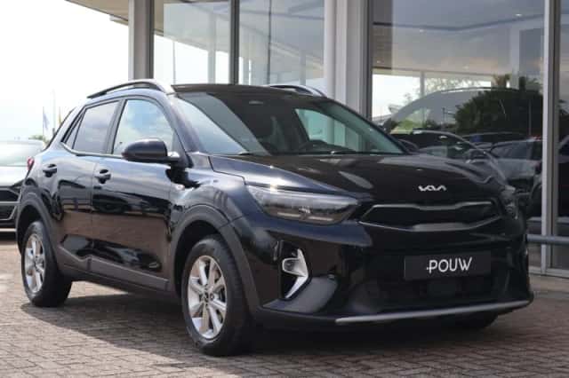 Kia Stonic (2023) thumbnail 10