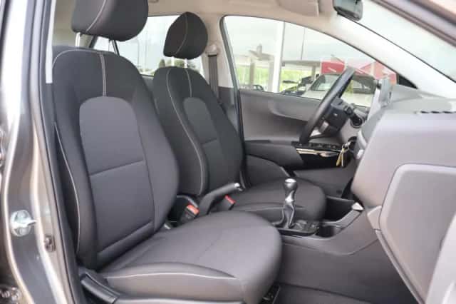 Kia Picanto (2022) thumbnail 4