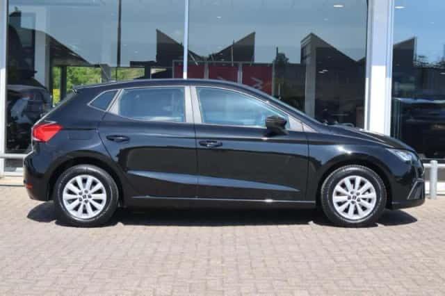 SEAT Ibiza (2023) thumbnail 3