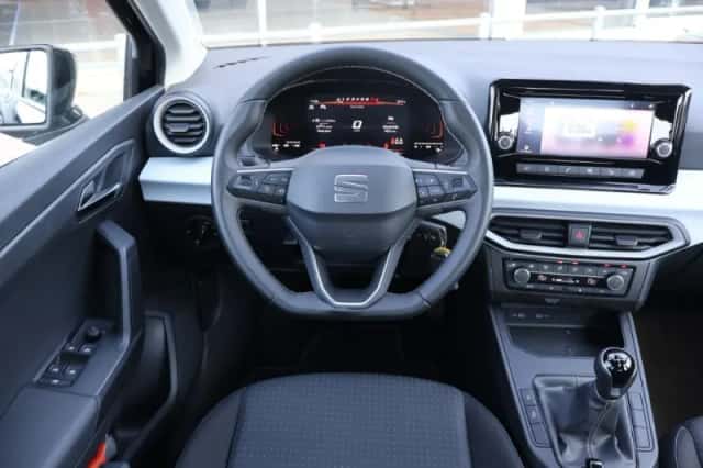 SEAT Ibiza (2023) thumbnail 21